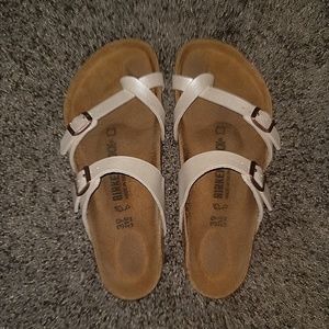 Mayari Birkenstocks
